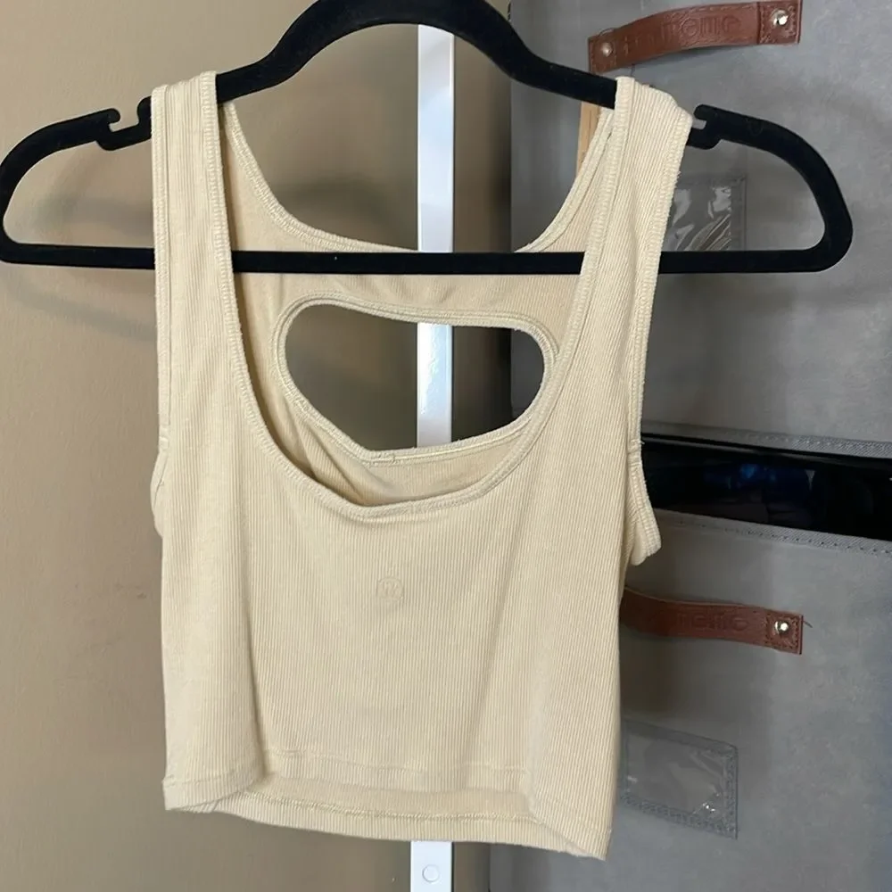 Lululemon LA Front Cut-Out Crop Tank Top sz 4 Trench Cream Beige Modal 446